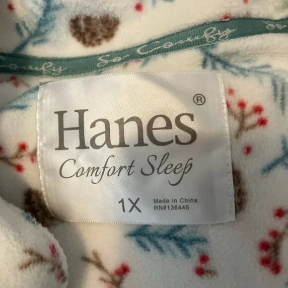 Hanes Comfort Sleep White Green Fleece Pinecone Winter Holiday Pajama Set - Picture 4 of 8